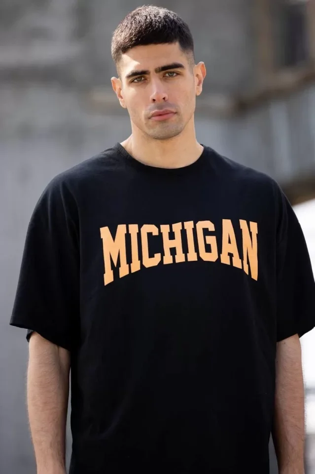 Tricou Comus